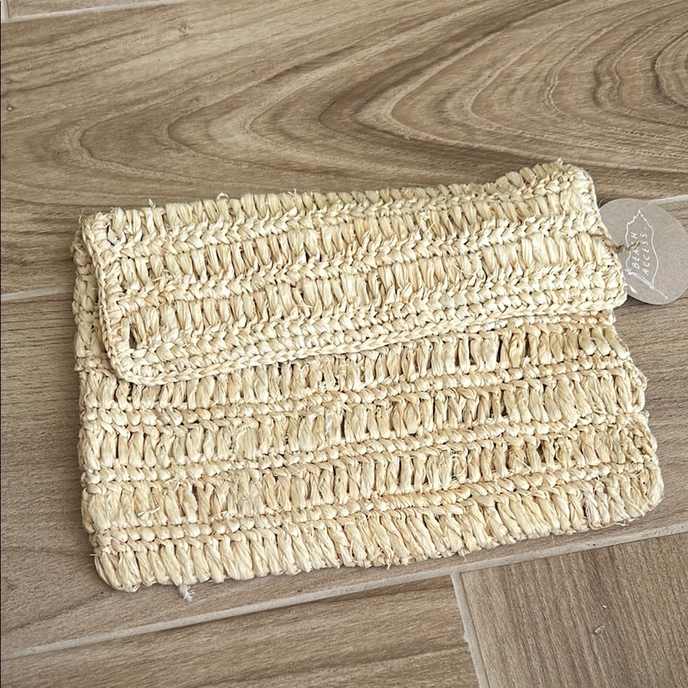 Woven Straw Clutch